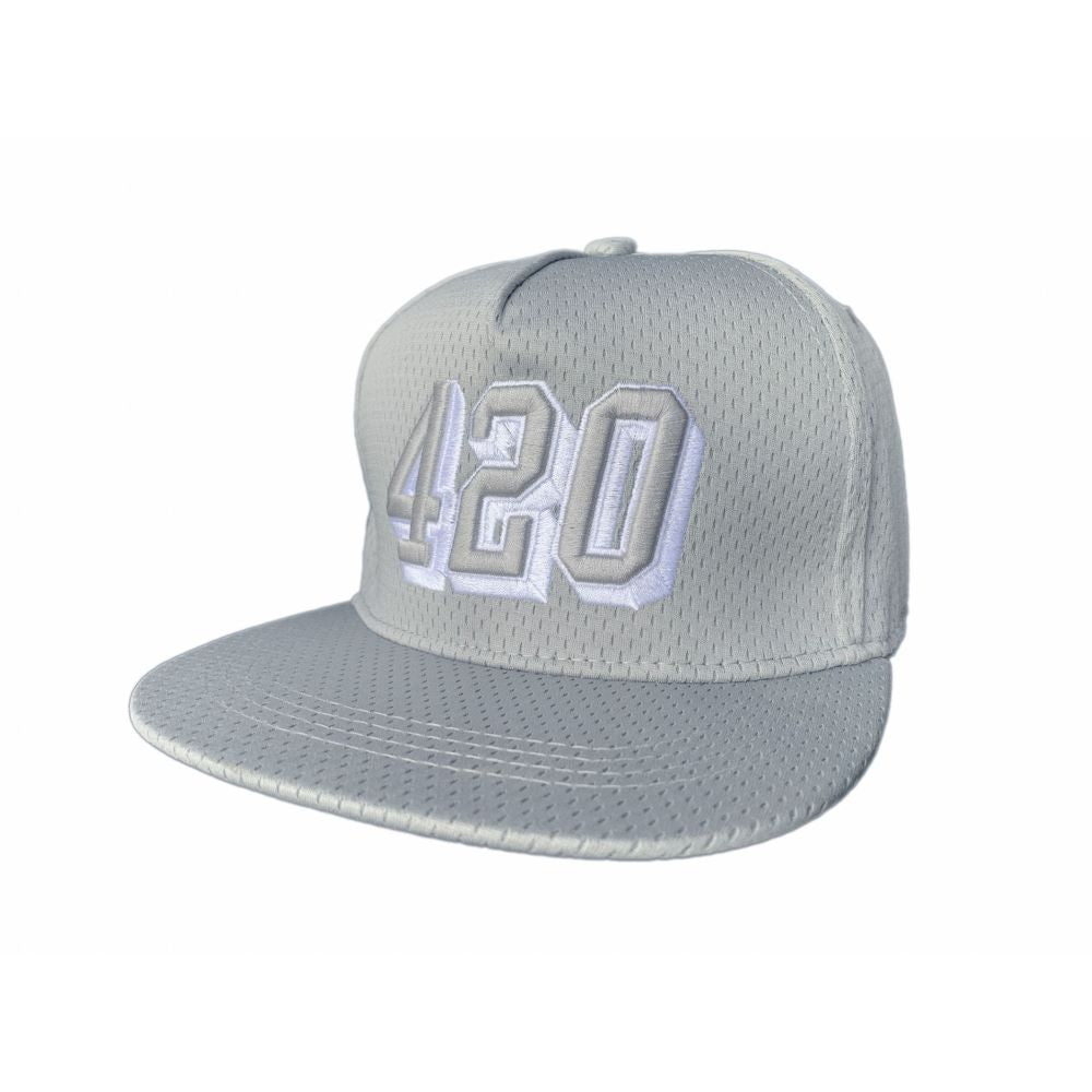 Snapback 420 Ricamato White